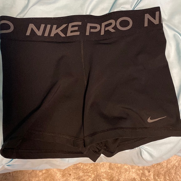 Nike Pants - Nike Pro Dri-Fit Spandex Shorts